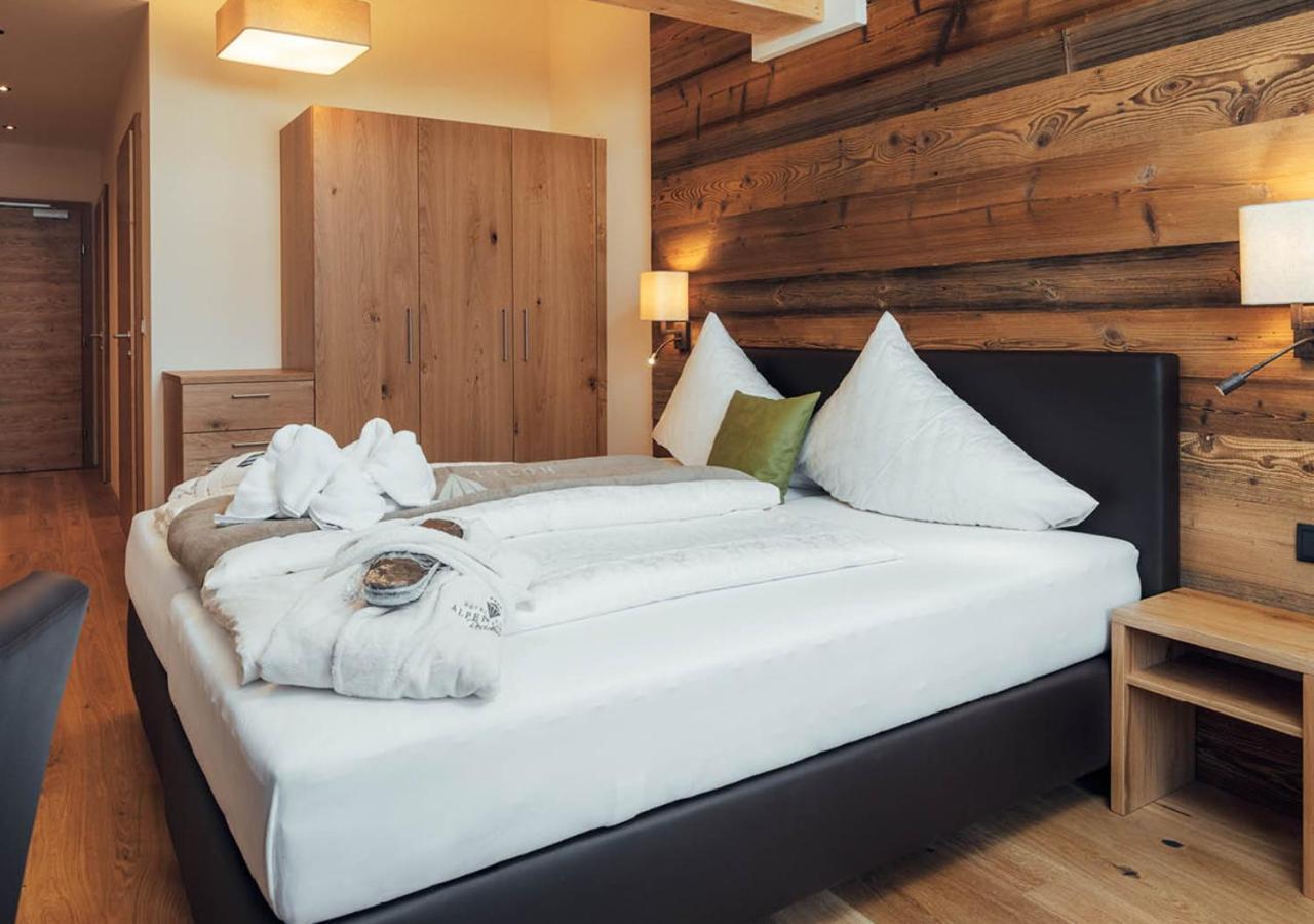 Hotel Garni Alpenjuwel Residenz Serfaus Rom bilde